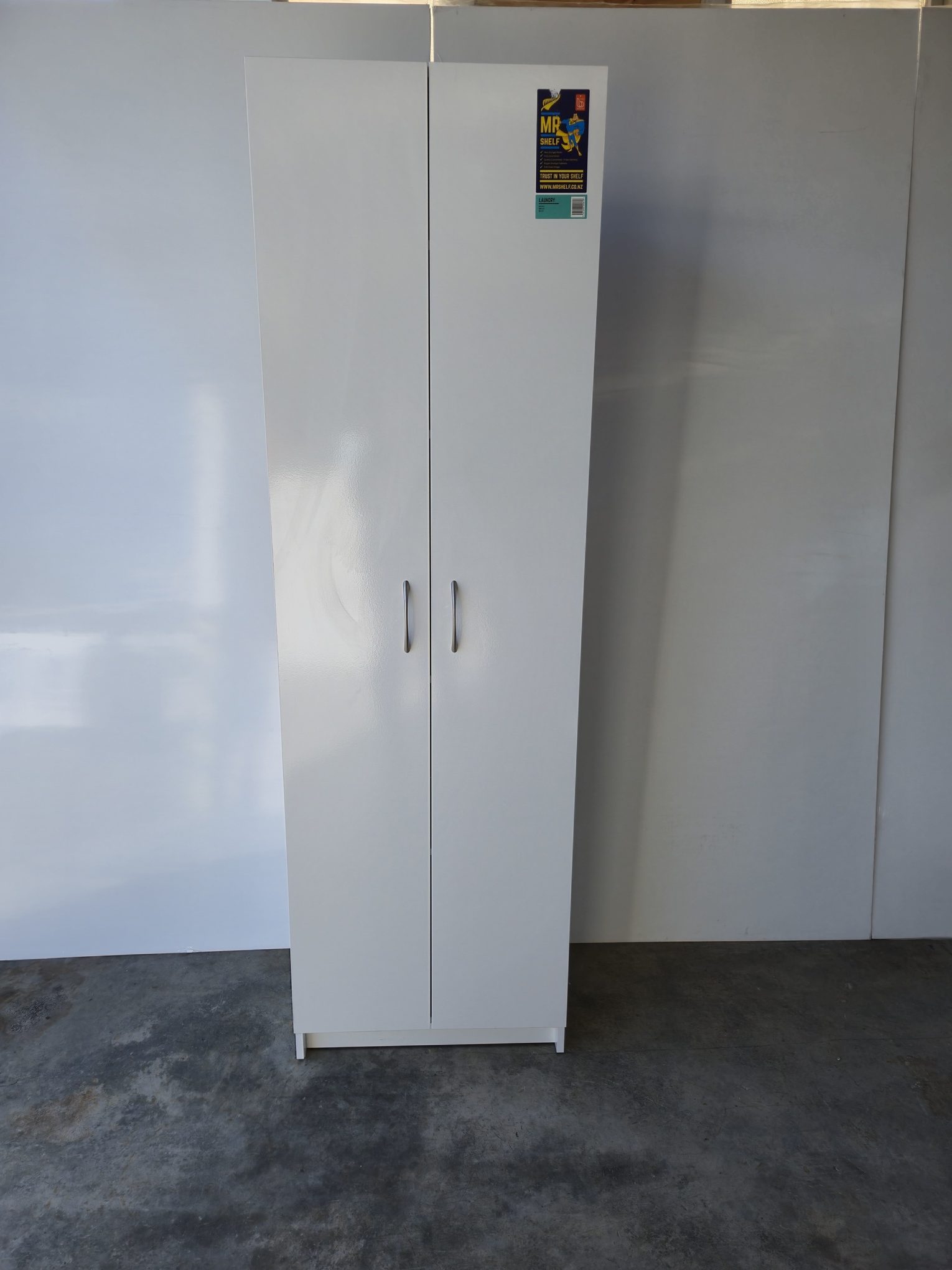 Laundry 1850h x 600w x 420d